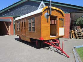 Neuaufbau von einem Schaustellerwagen, dieser wurde komplett nach den Wünschen des Auftraggebers gefertigt