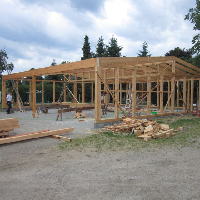 Carportanlage für ein Mehrfamilienhaus